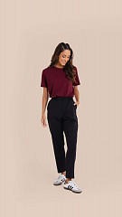 24271563 - Camiseta Basic Feminina Bordô