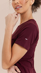 24271571 - Camiseta Sport Refletivo Bordô B.ON