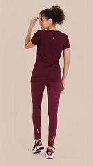 24271571 - Camiseta Sport Refletivo Bordô B.ON