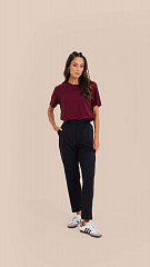 24271563 - Camiseta Basic Feminina Bordô