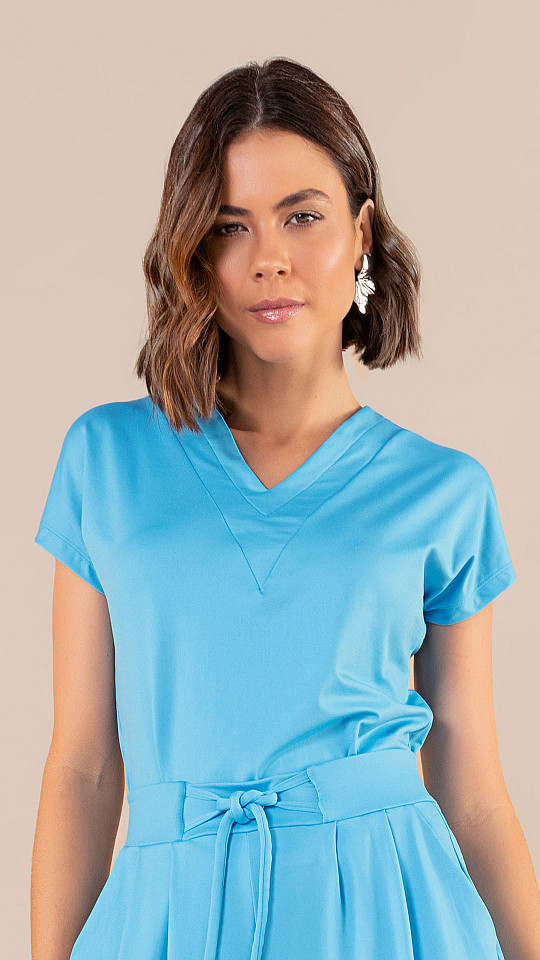 24270999 - Blusa Feminina  Decote V Azul Cerúleo